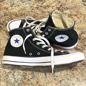 Converse M 11 W 13 Black High Almost New